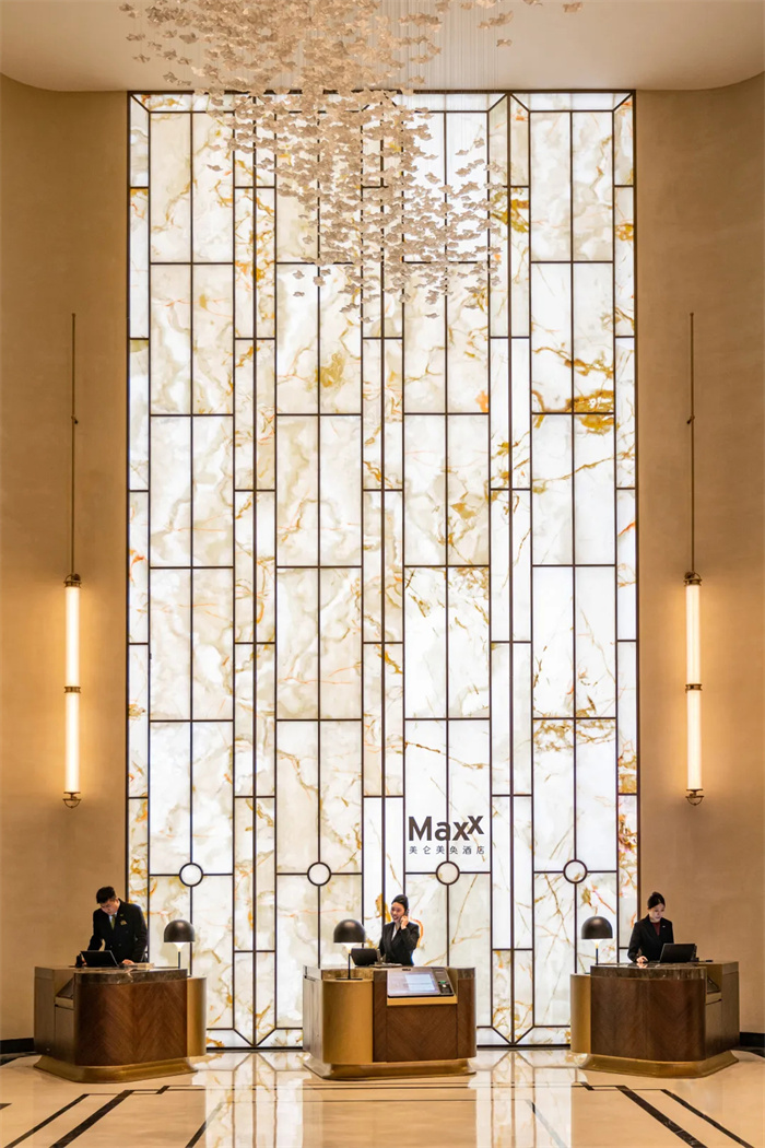 青島五四廣場MaxX美侖美奐酒店設計